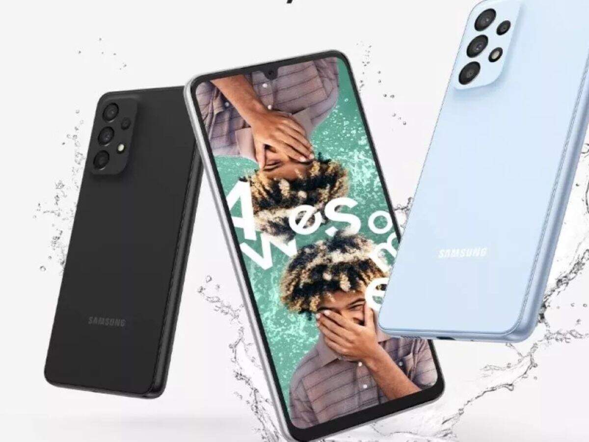 सैमसंग ने लॉन्च किए दो धांसू स्मार्टफोन, मोटोरोला को देंगे सीधी टकर