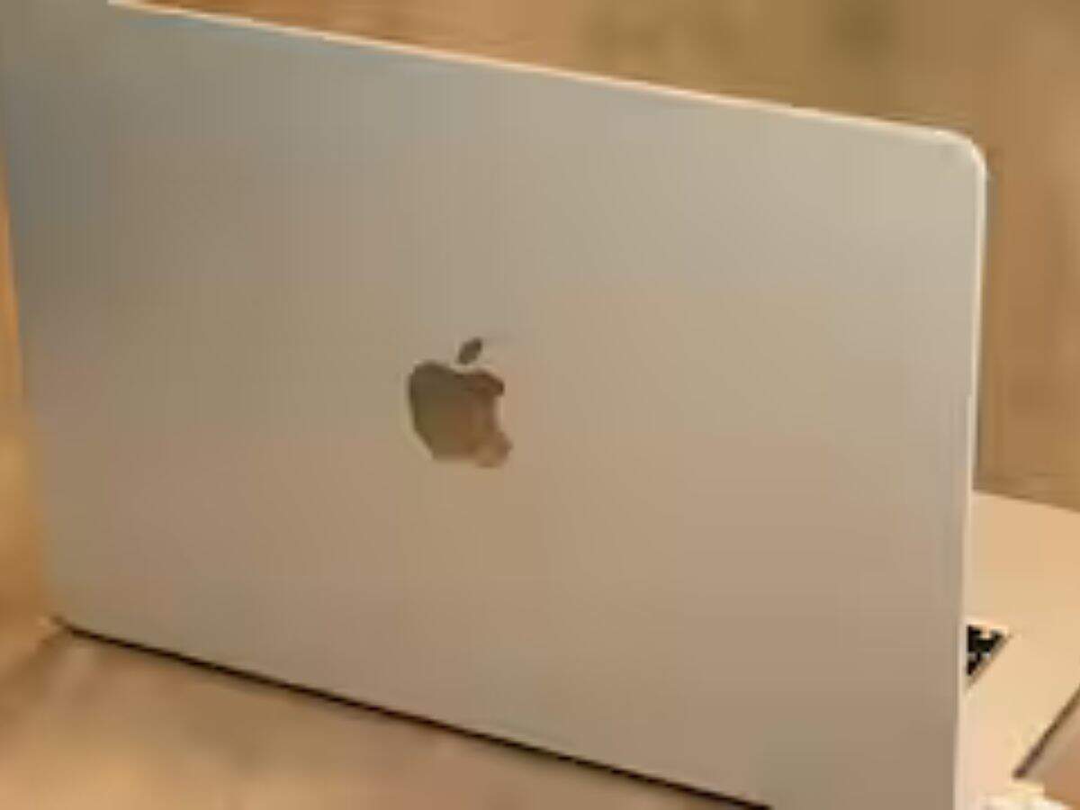 नई M4 चिप के साथ होगी एप्पल की नई मैकबुक लॉन्च, जानें क्या रहेगी कीमत 